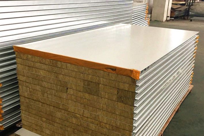 El sitio limpio de la clase 7 del CE ISO clasifica a 10000 tableros blancos para la producción de la purificación
